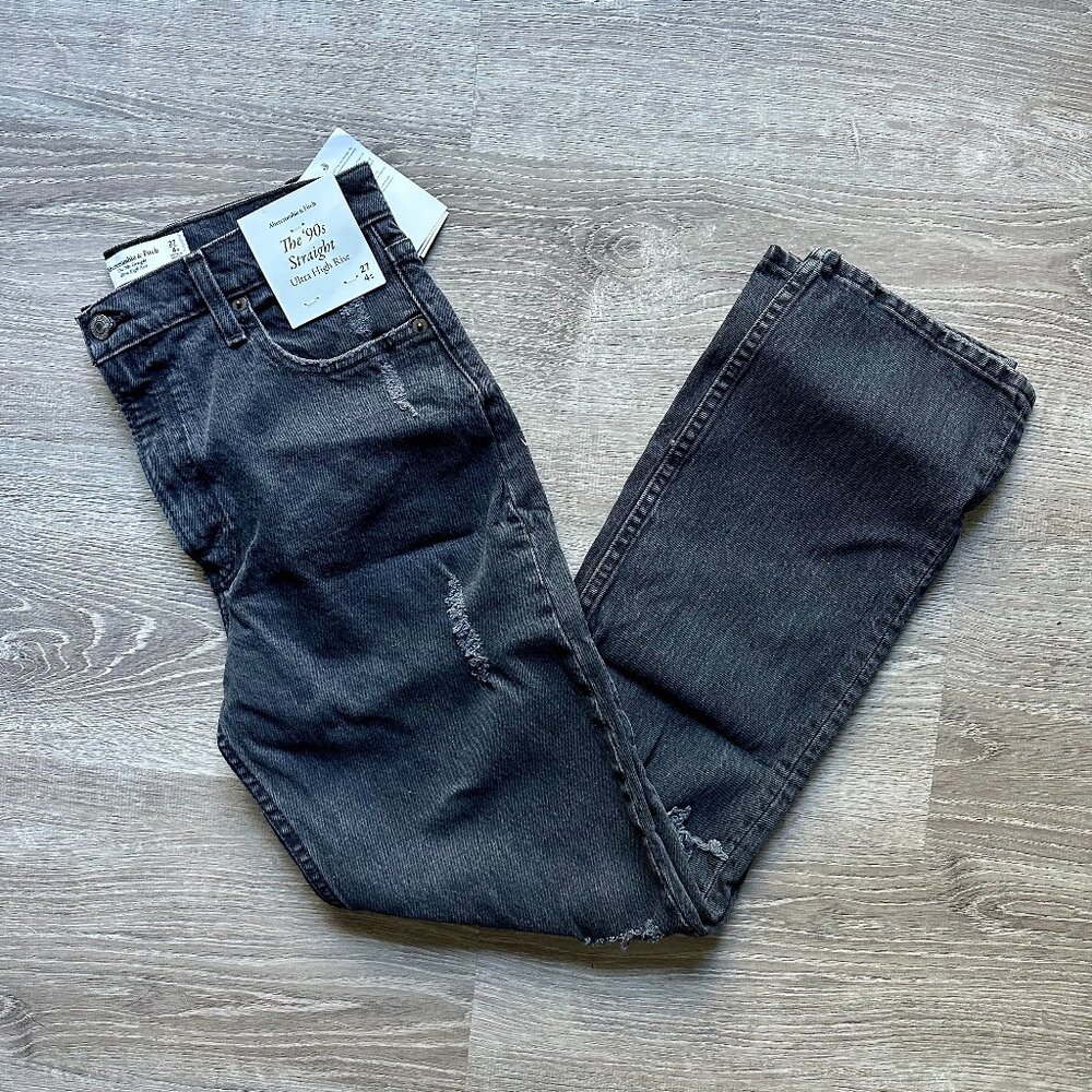 NWT Abercrombie & Fitch The 90's Straight Ultra High Rise Black Jeans  Size 27/4